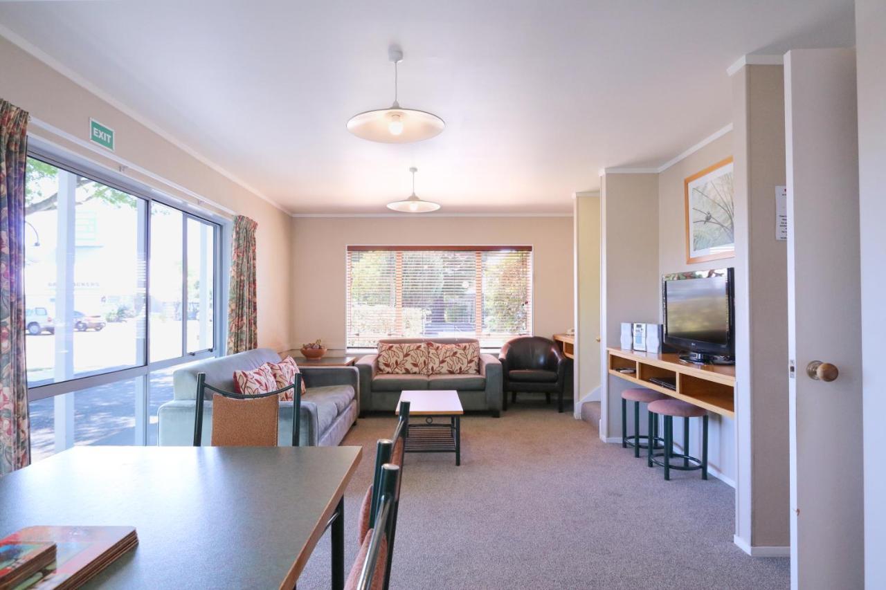 Turangi Leisure Lodge Екстер'єр фото