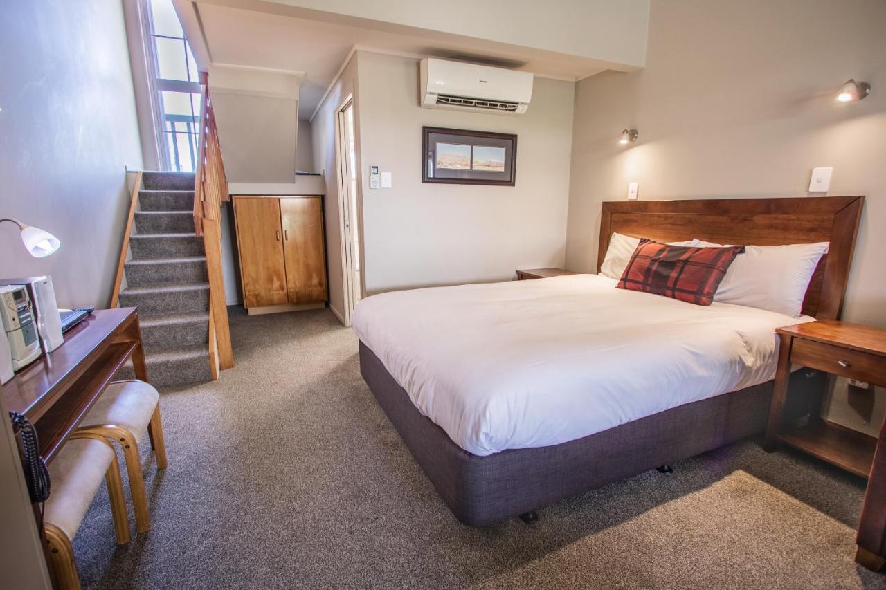Turangi Leisure Lodge Екстер'єр фото