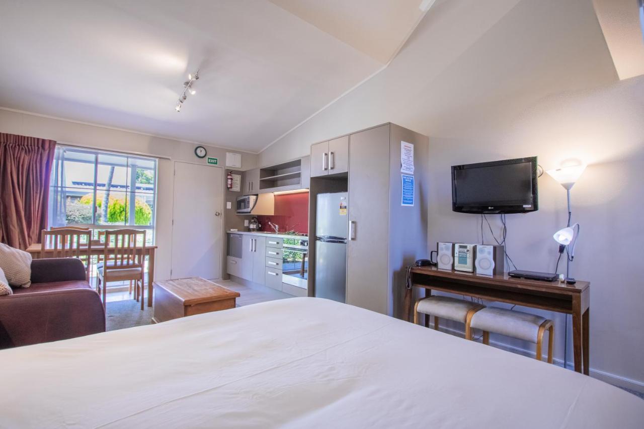 Turangi Leisure Lodge Екстер'єр фото